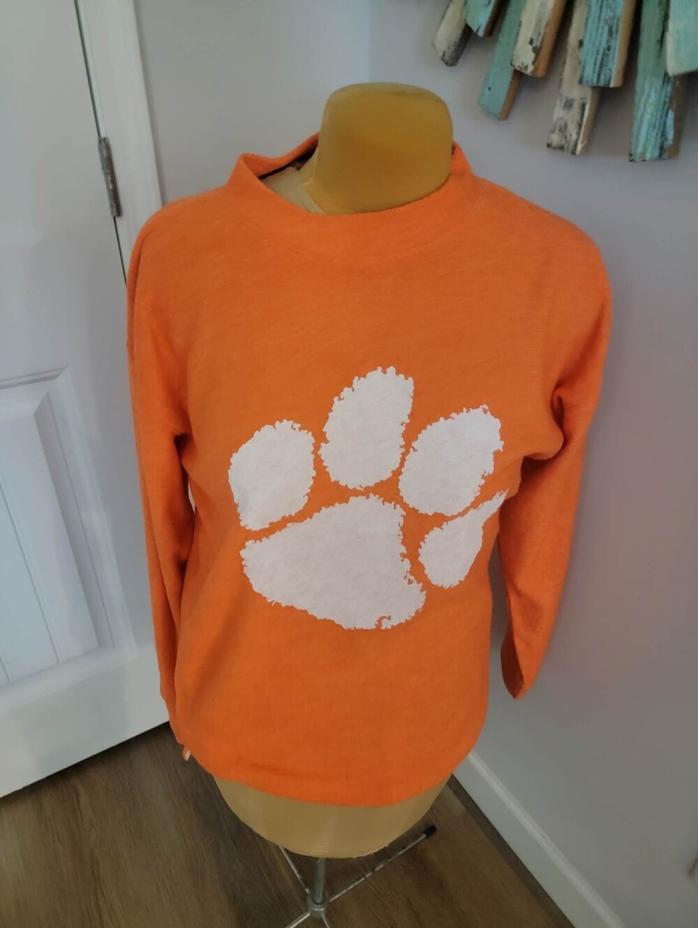 Bottom Drawers Sz XL Clemson Tigers Orange w/White Paw Sweetshirt